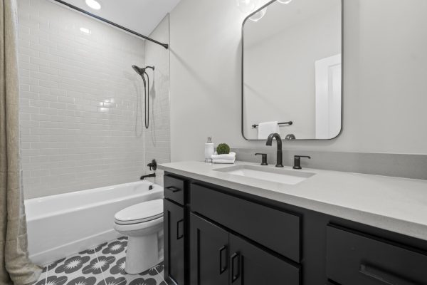 Secondary bathroom in new home built by Richmond Hill Design-Build